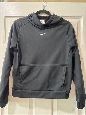 Boys Nike Black therma-fit Crewneck Hooded Pullover with White Swoosh